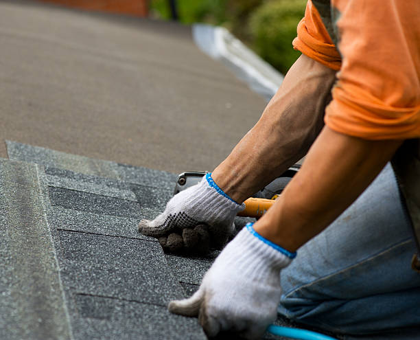 Hot Roofs in Oakwood Hills, IL